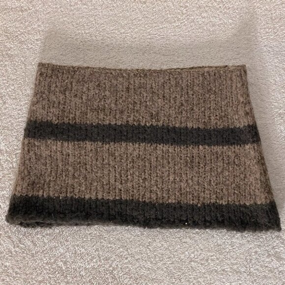 5/$25 Hand Knit Brown Black Neck Warmer - Picture 5 of 8